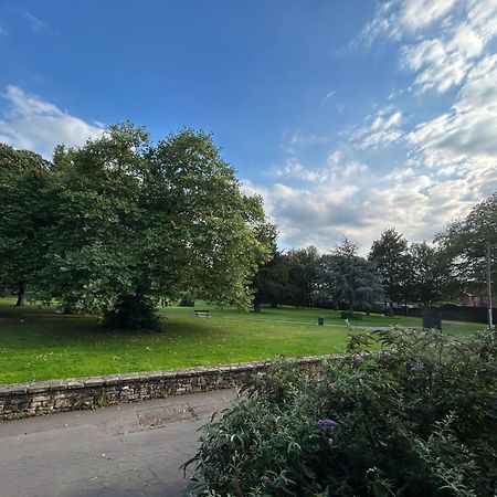Park View Is A Beautiful Whole Entire House Close To Town Centre, Sleeps 8 In 4 Rooms, 2 Doubles And 4 Single Beds With 2 Shower Rooms, Available For Holidays, Insurance Stays, Trades People, Contractors, Pets Welcome Wisbech Exterior foto